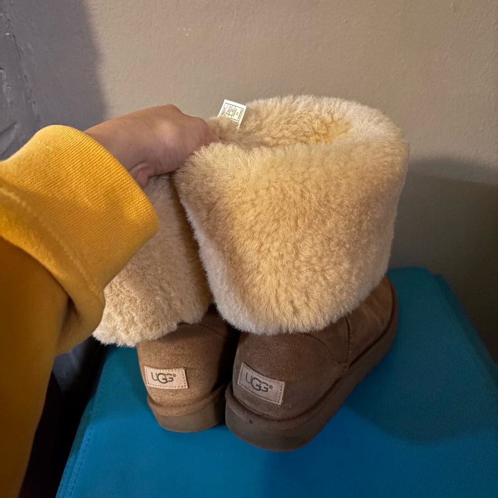UGG Tan Boots with Cream Sheepskin Lining